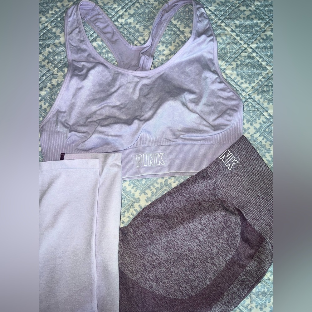 Pink workout set never worn